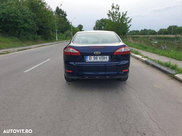 Ford Mondeo 2.0 TDCi Aut. Trend - 26