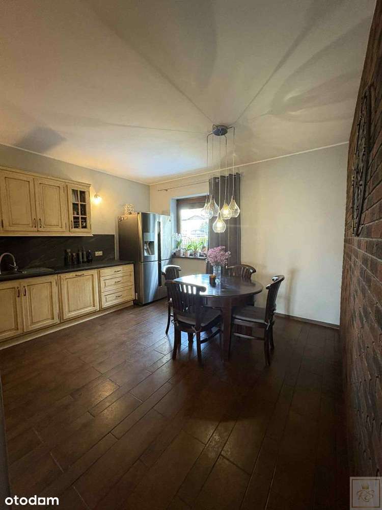 Dom z pięknym widokiem-6