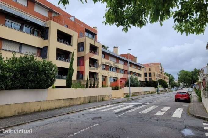 Fantástico apartamento T3 com 159 m² - Rua dos Miosótis - Paranhos-33