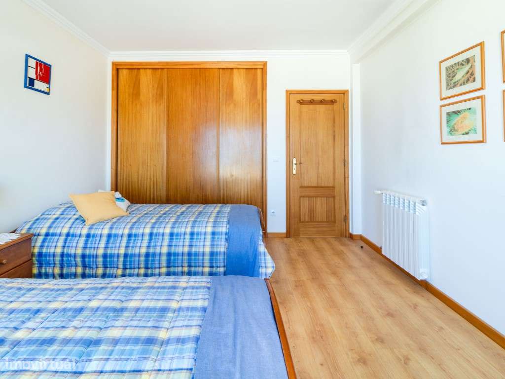 Moradia exclusiva com vista mar deslumbrante, piscina e localização...-33
