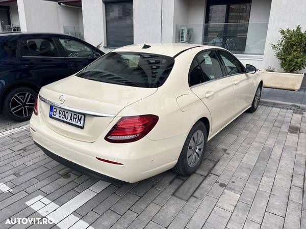 Mercedes-Benz E 200 d 9G-TRONIC - 2