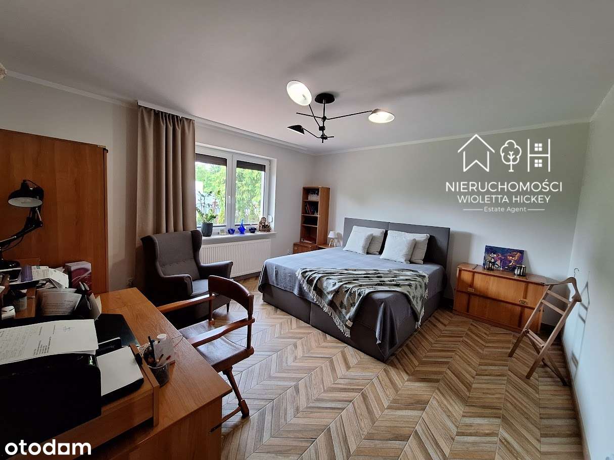 Piękny dom z dużym ogrodem i potencjałem Łąck, 2 niezależne części!-8