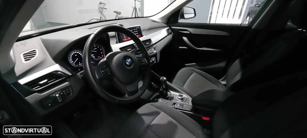 BMW X1 16 d sDrive xLine - 18