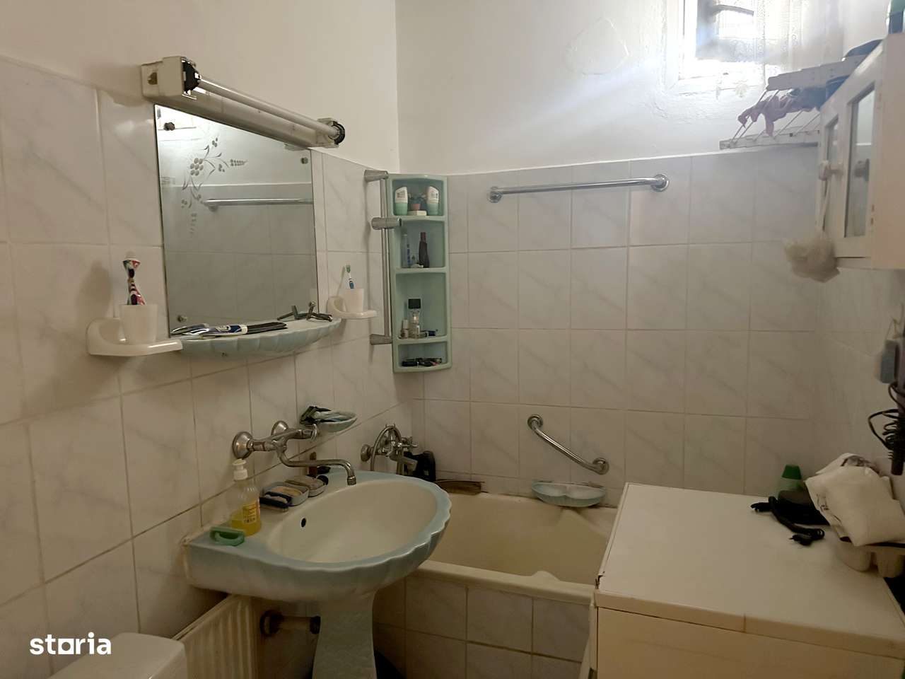 Apartament 2 camere, etaj 2, zonă CENTRALA-4