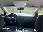 Volkswagen Touran 2.0 TDI DPF DSG Comfortline - 14