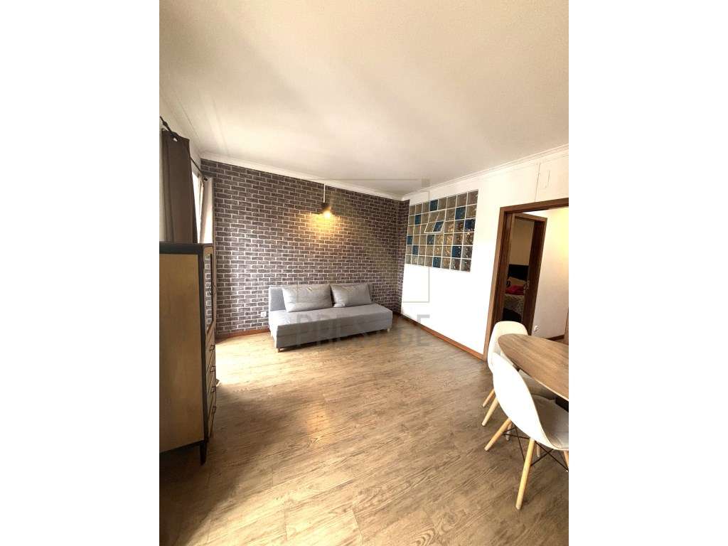 Apartamento T1 com vista para o rio - Grande imagem: 3/7