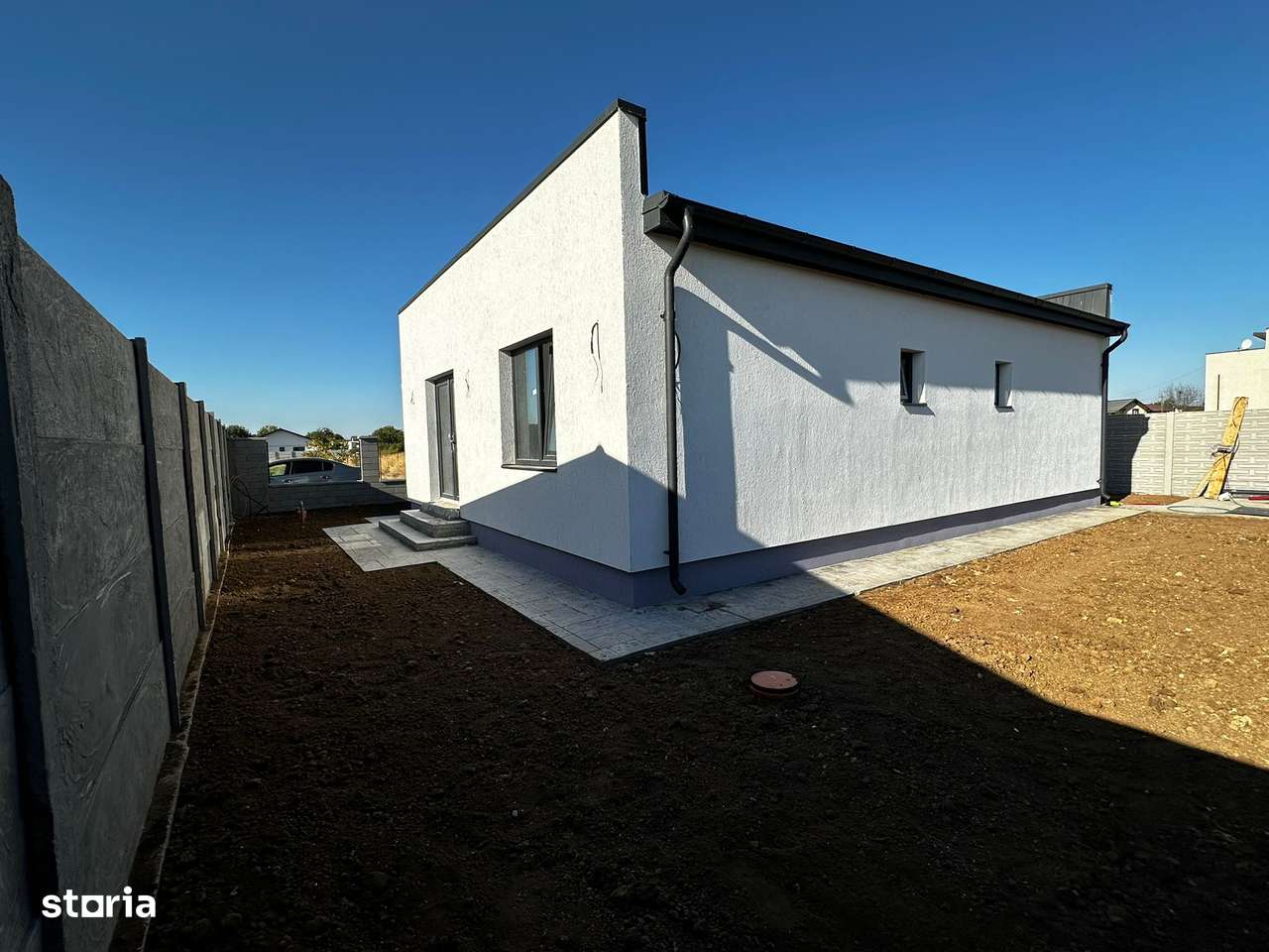 Casa Individuala | Parter|4 Camere|Dormitor Matrimonial|Comuna BERCENI-0