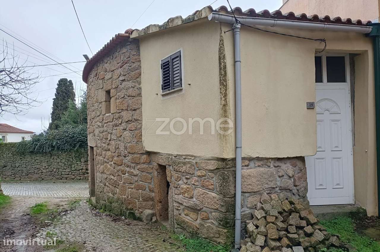 Moradia Rústica T2 em Paredes da Beira - Viseu - Grande imagem: 4/21