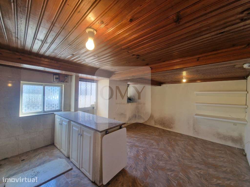 Em Campanha, Moradia T1 a 700 m do Hospital de Vila Real - Grande imagem: 4/23