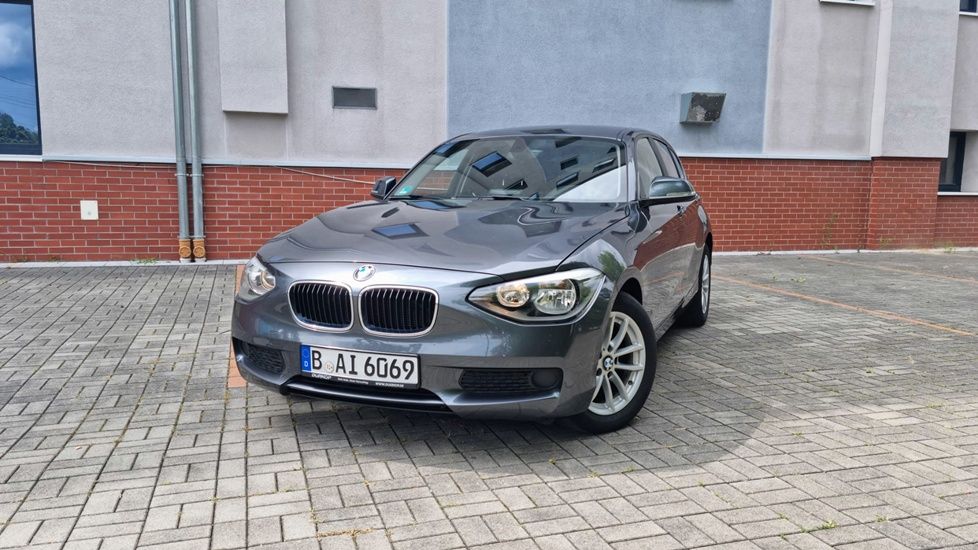 BMW 1 Series F20/F21 (2011-2019) 118i Sport Line 2014