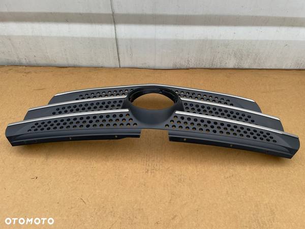 MERCEDES VITO 447 W447 ATRAPA GRILL ORYGINALNY ZDERZAKA PRZEDNIEGO CHROM OSOBOWY A4478800085 A4477600003 JAK NOWY - 9