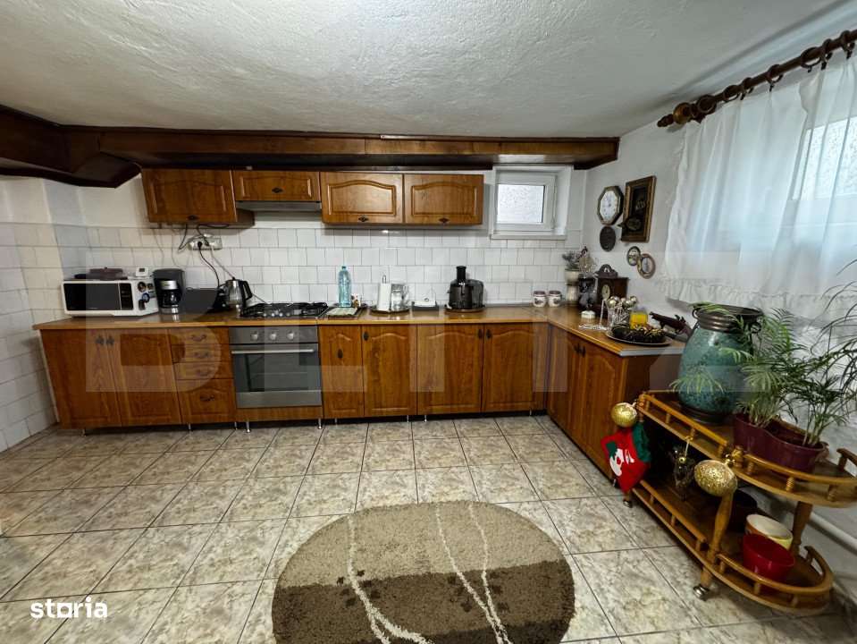 Casa cu 5 camere, in centru Sebes - Imagine principală: 3/11