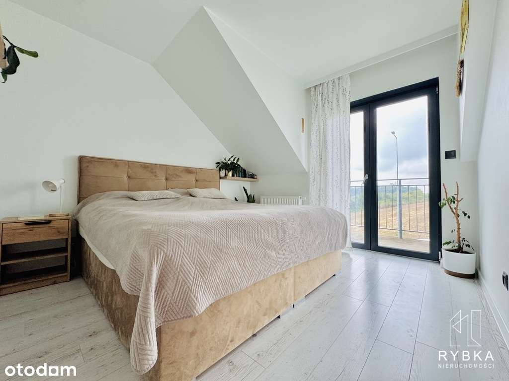 Nowoczesny dom w zabudowie szeregowej z ogrodem-10