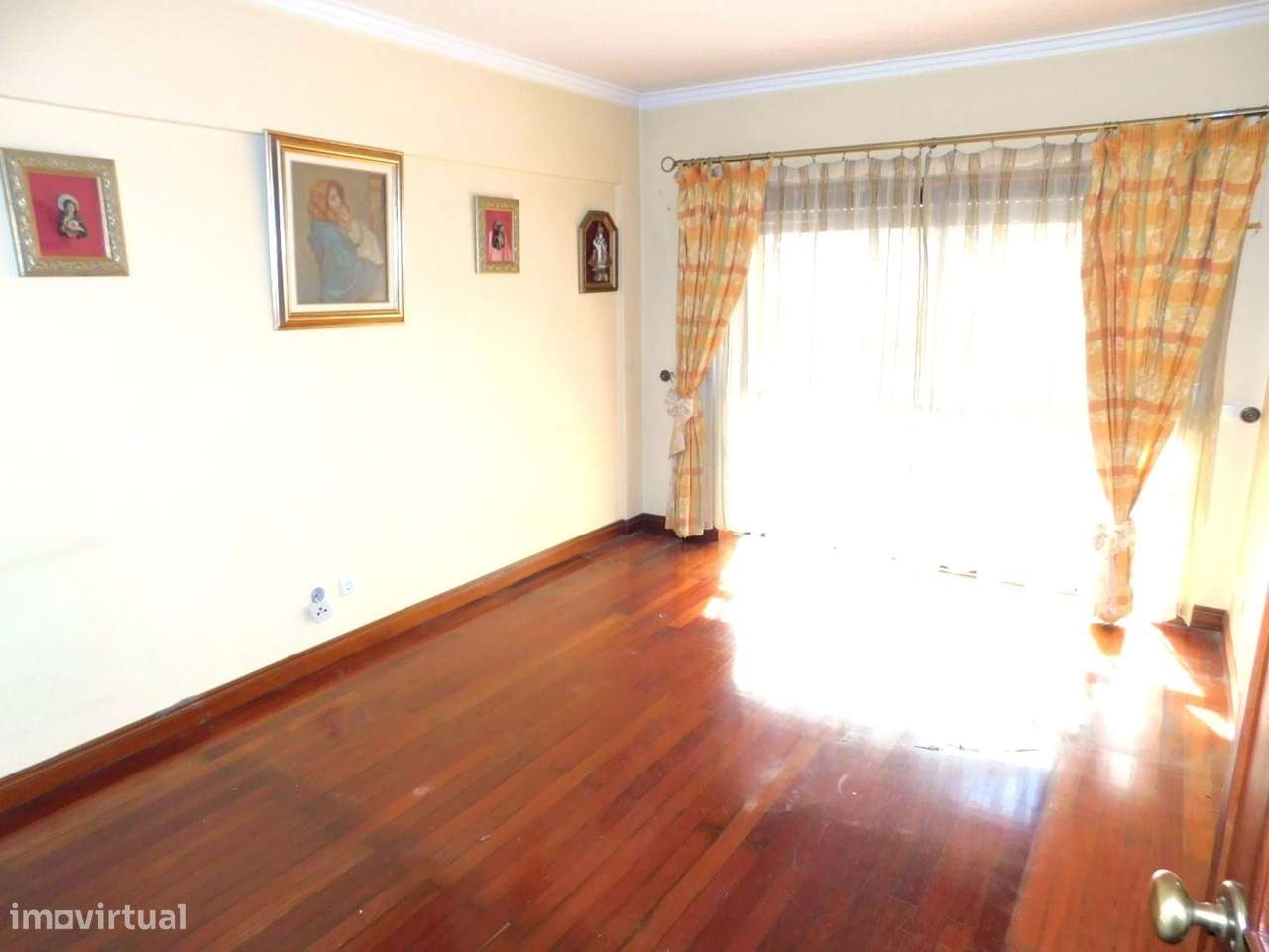 Apartamento T3 - Cascais (Guia/Bairro do Rosário)-23