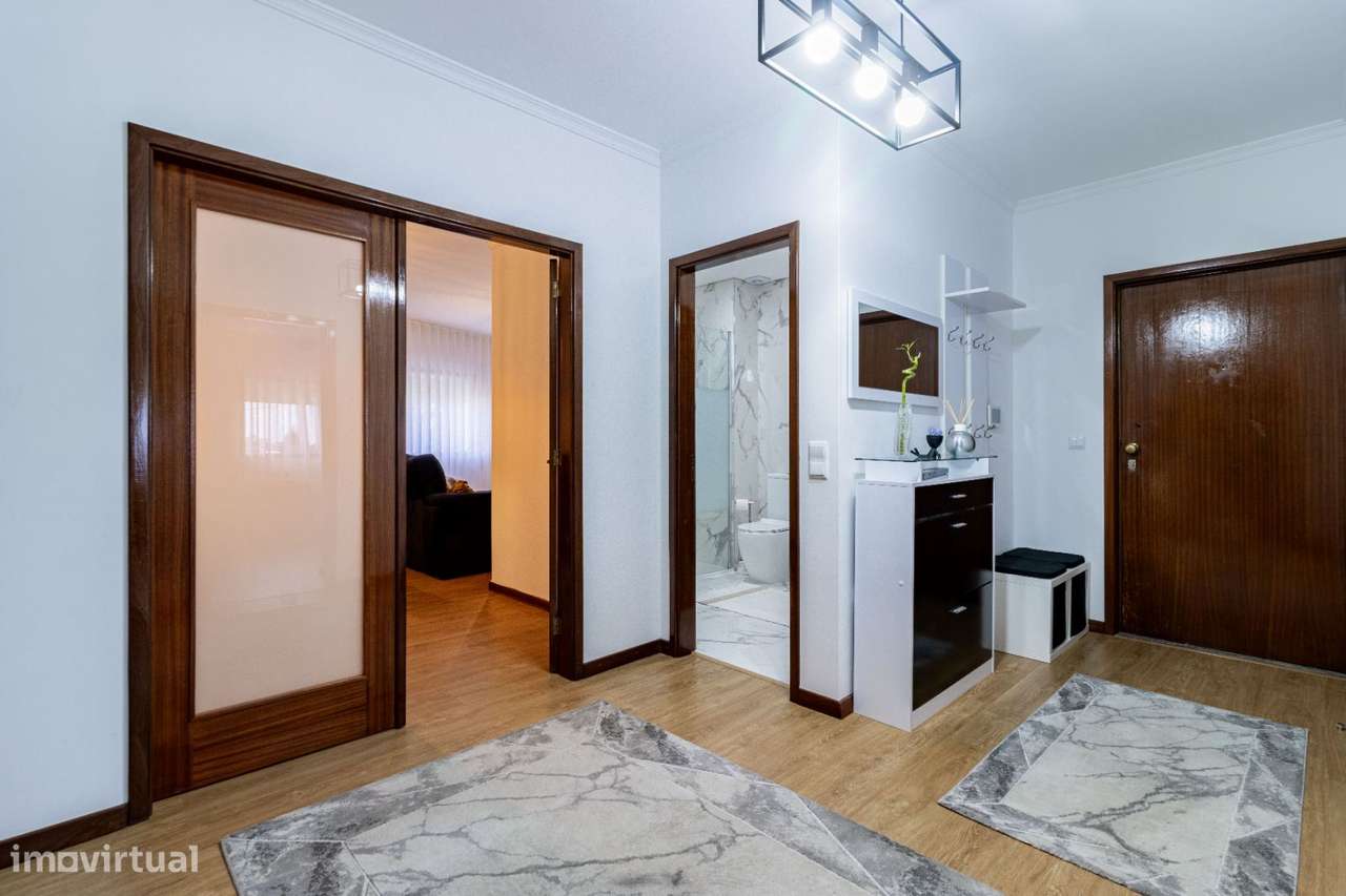 Apartamento T2 Renovado - Grijó - Vila Nova de Gaia - Grande imagem: 5/22