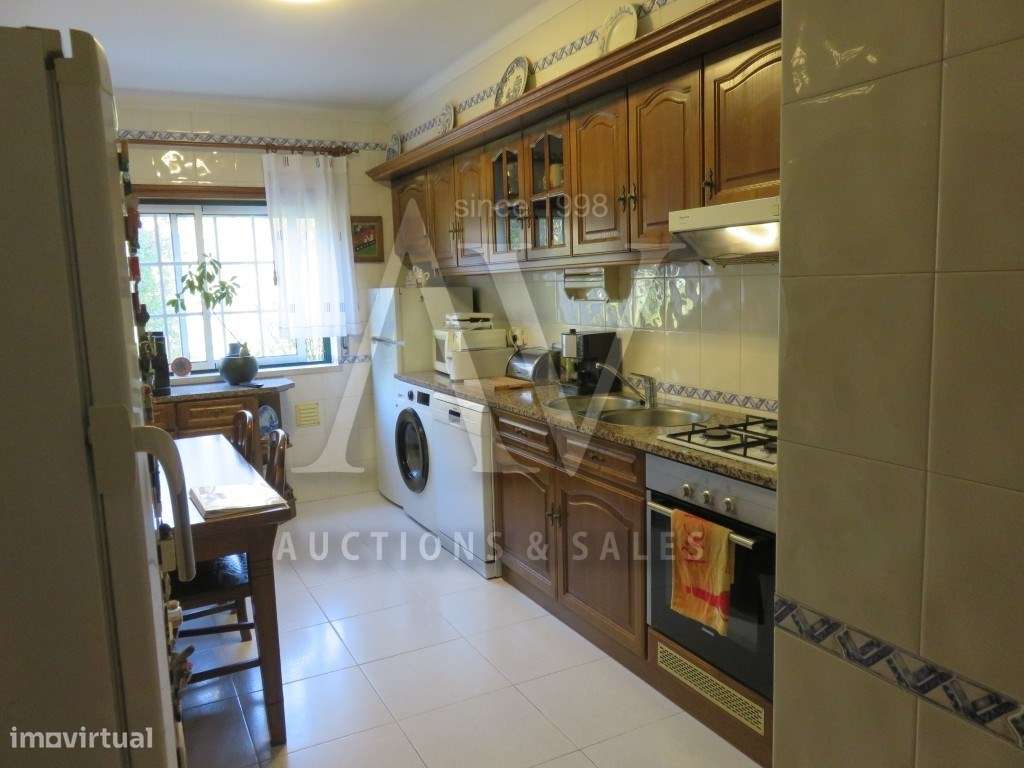 Apartamento T3, com arrecadação e garagem - MARRAZES - LEIRIA | LEI... - Grande imagem: 4/5