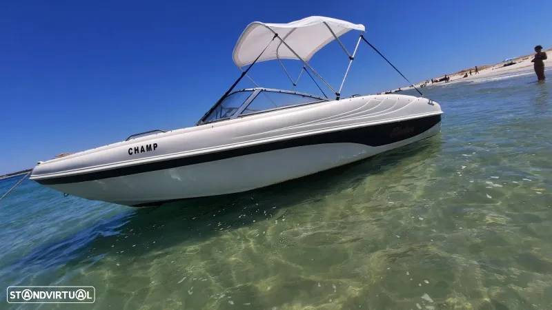 Rinker 180 Bow rider - 2