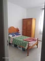 Excelentes Apartamentos T2 + T2 em Angra do Heroísmo