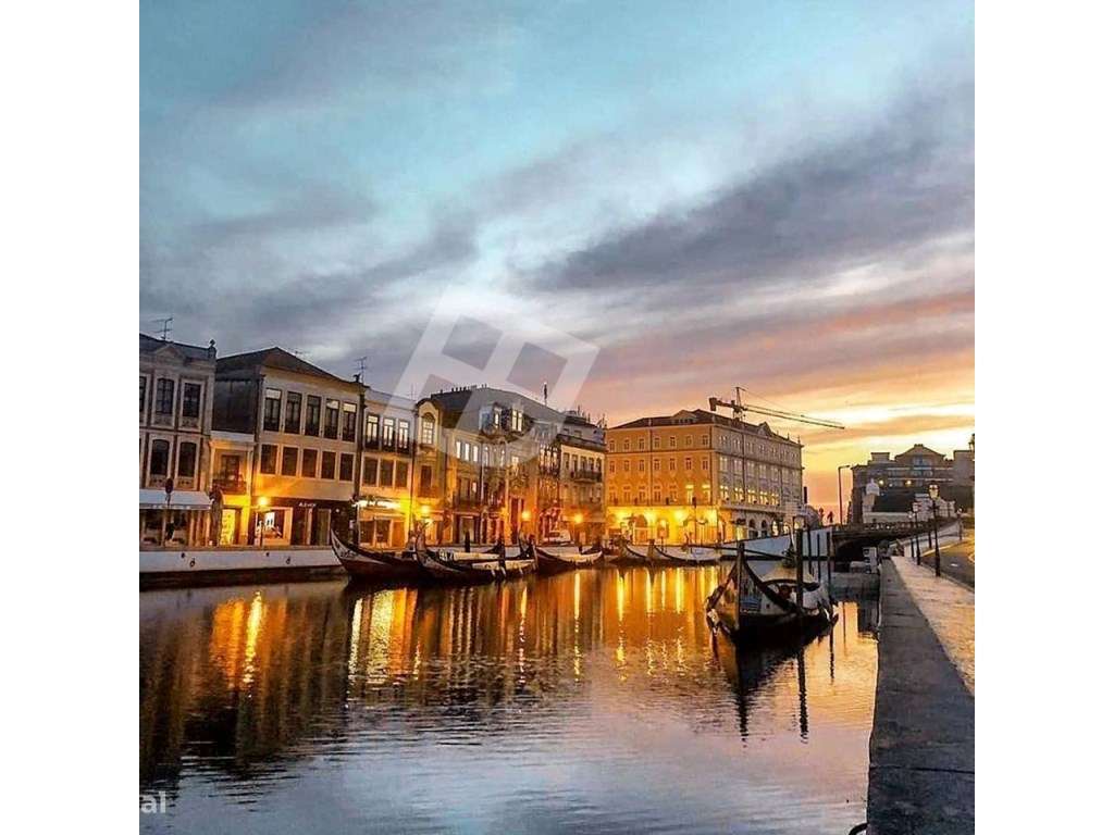 Apartamento T2 c/ Mezannine /Office - Aveiro Centro-13