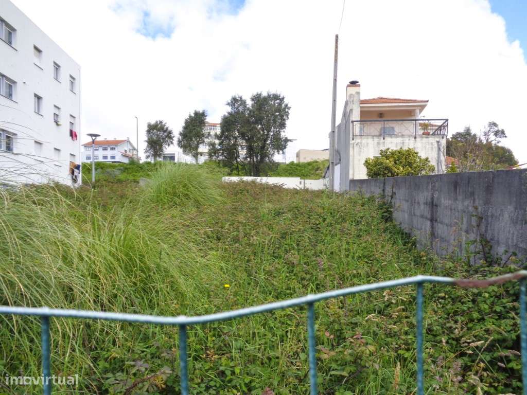 Terreno para construção de moradia - Grande imagem: 2/5