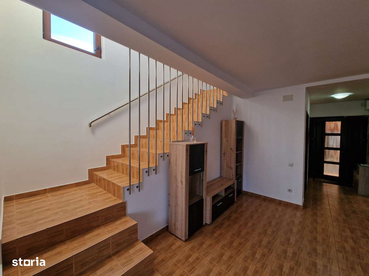 360 IMOBILIARE pune în vânzare o casă individuală  în Dumbrăvita-0