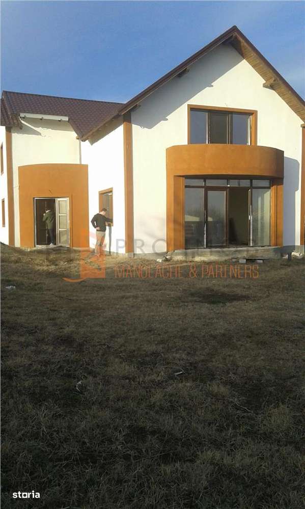 Casa tip P+M zona Zoresti - Imagine principală: 3/18