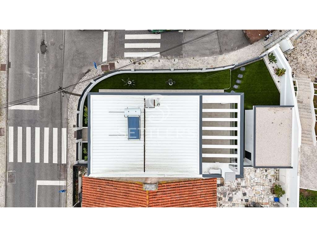 Moradia geminada T2 em Porto Salvo-20