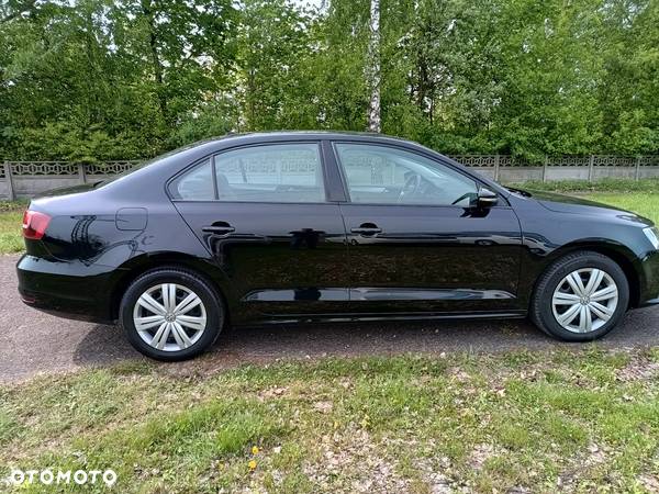 Volkswagen Jetta 2.0 TDI DPF BMT Comfortline - 6