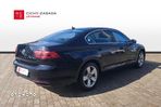 Volkswagen Passat 2.0 TSI Business DSG - 5