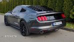 Ford Mustang 5.0 V8 GT - 12