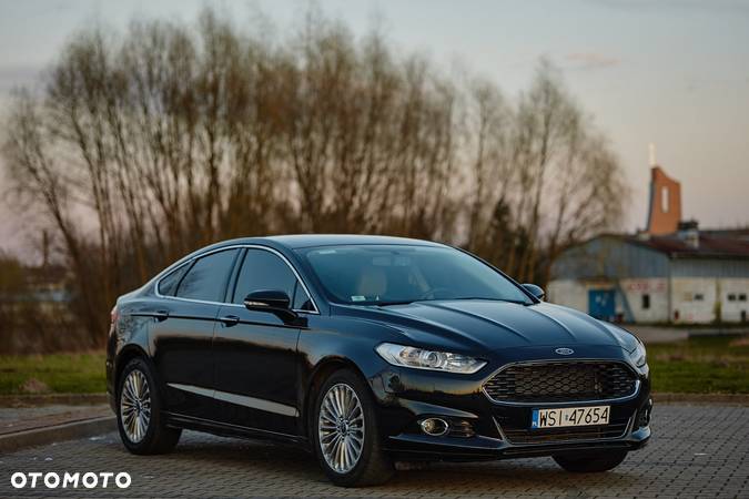 Ford Fusion - 1