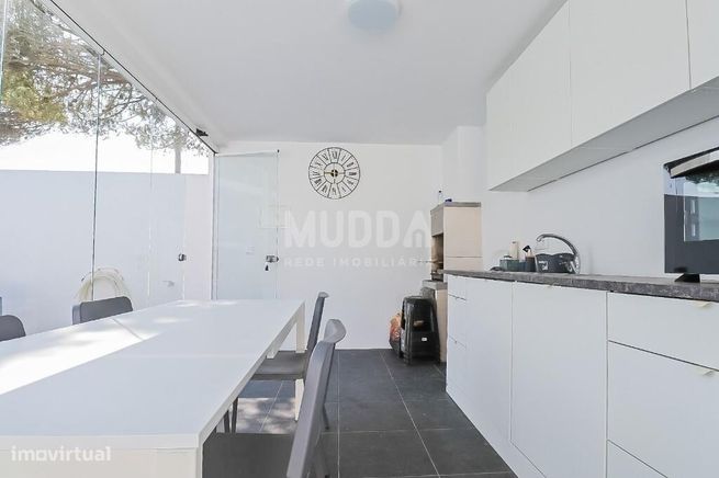 Moradia T3 no Furadouro com piscina-22