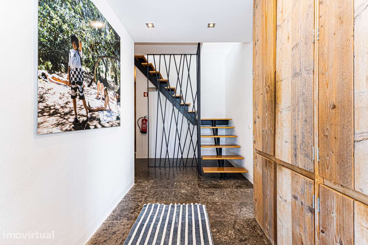 Villa T4 contemporânea à beira do rio no coração do Algarve-28