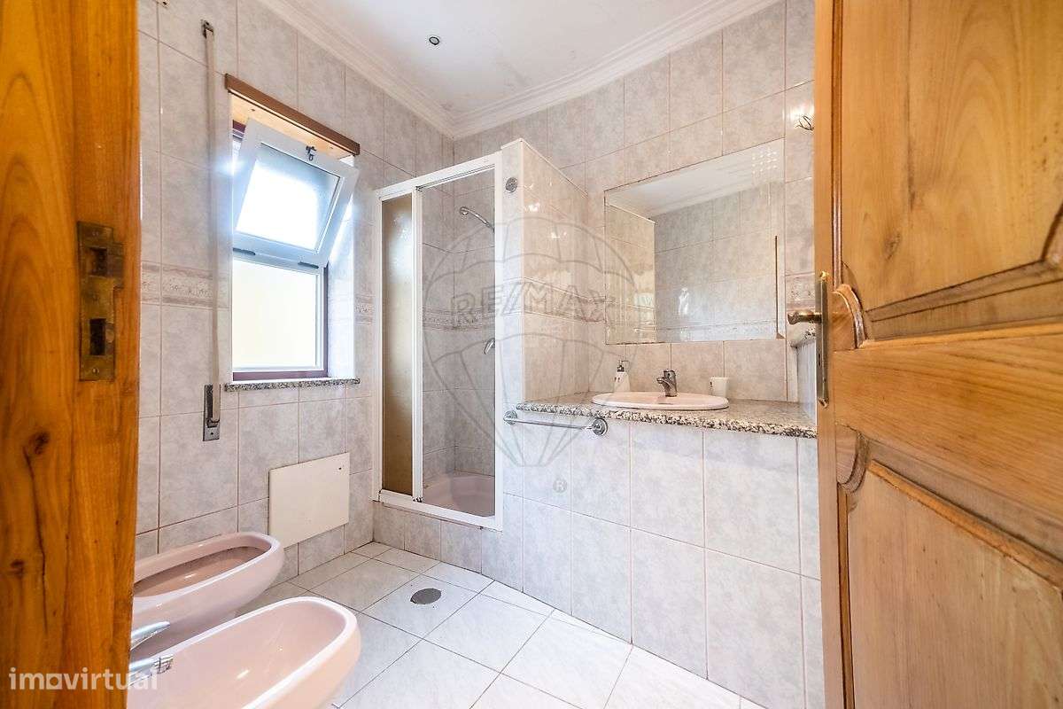 Moradia T3 para venda-8