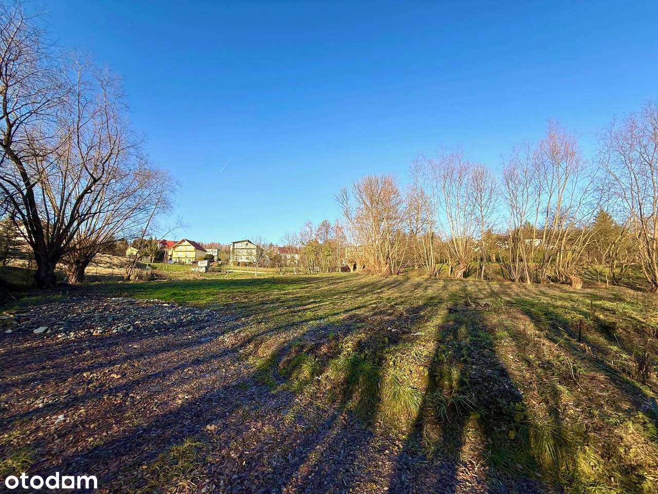 Na sprzedaż atrakcyjna działka w Mogilanach-1