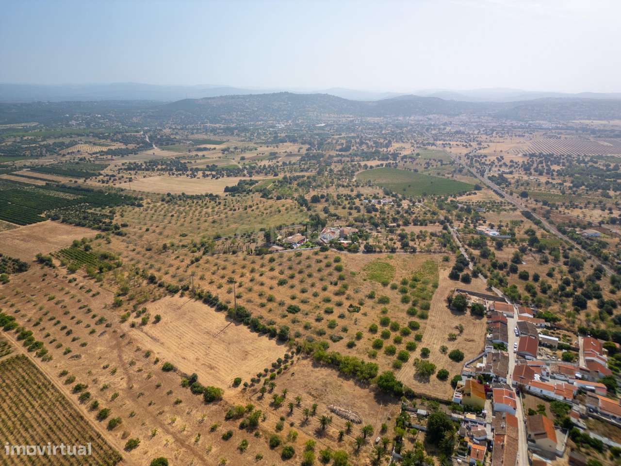 Quinta com 3 moradias e armazém para Reabilitação - Grande imagem: 5/16