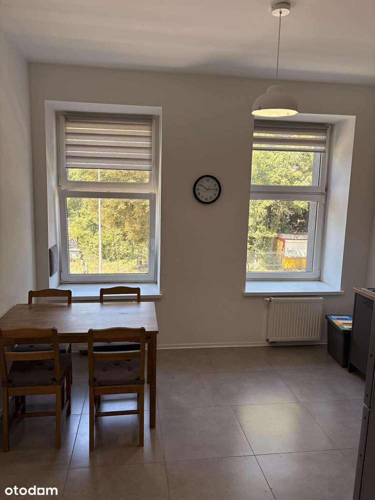 Dwupokojowe mieszkanie z balkonem w centrum - Pełny obrazek: 5/6