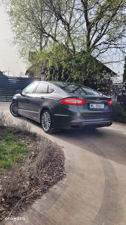 Ford Mondeo Vignale 2.0 EcoBoost - 2