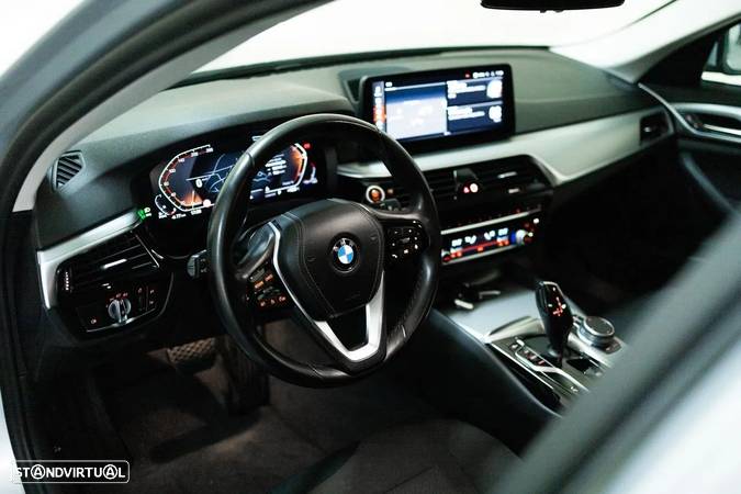 BMW 520 d Touring Aut. - 12