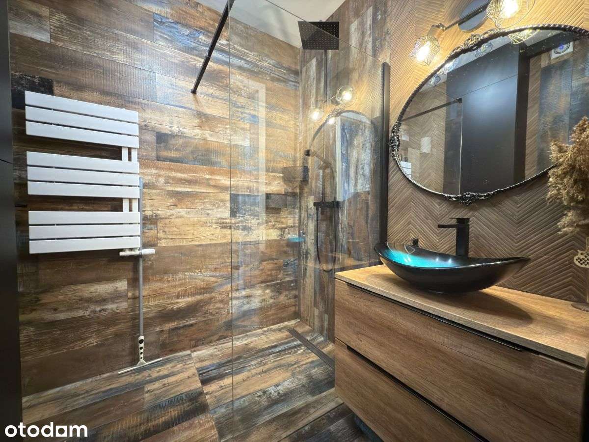 Dwupoziomowe przytulne mieszkanie, z ogrodem-8