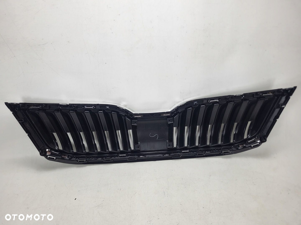 SKODA OCTAVIA III 3 LIFT 5E 5E0 grill atrapa stelaż chrom - 3