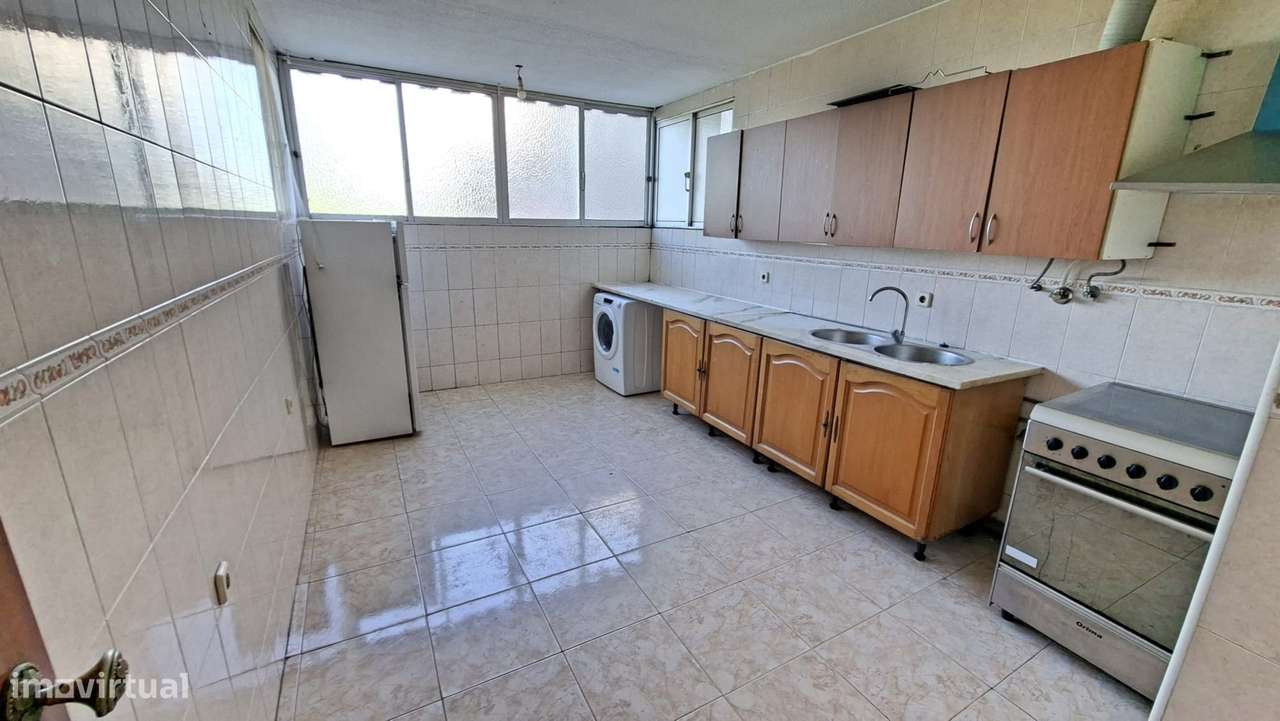 Apartamento T3 com 99m² em Santo Antonio da Charneca-4