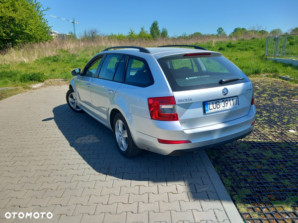 Skoda Octavia 1.6 TDI Ambition - 4