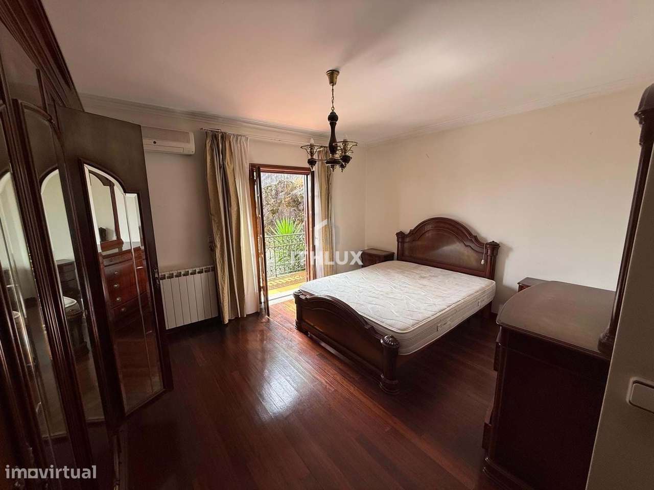 Moradia T5 com jardim espetacular em Esposende-19