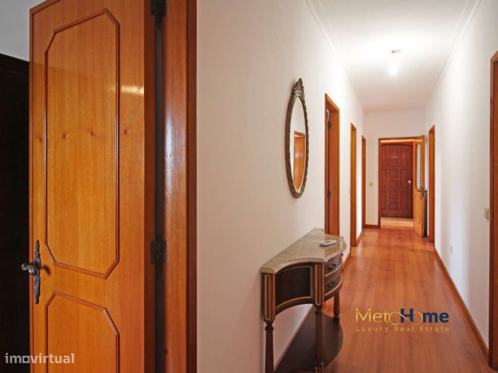 Moradia de 4 frentes em Perosinho-34