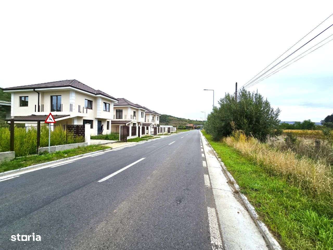 Comision 0% Case individuale, 110mp utili, 400mp teren, Luna de Sus-4