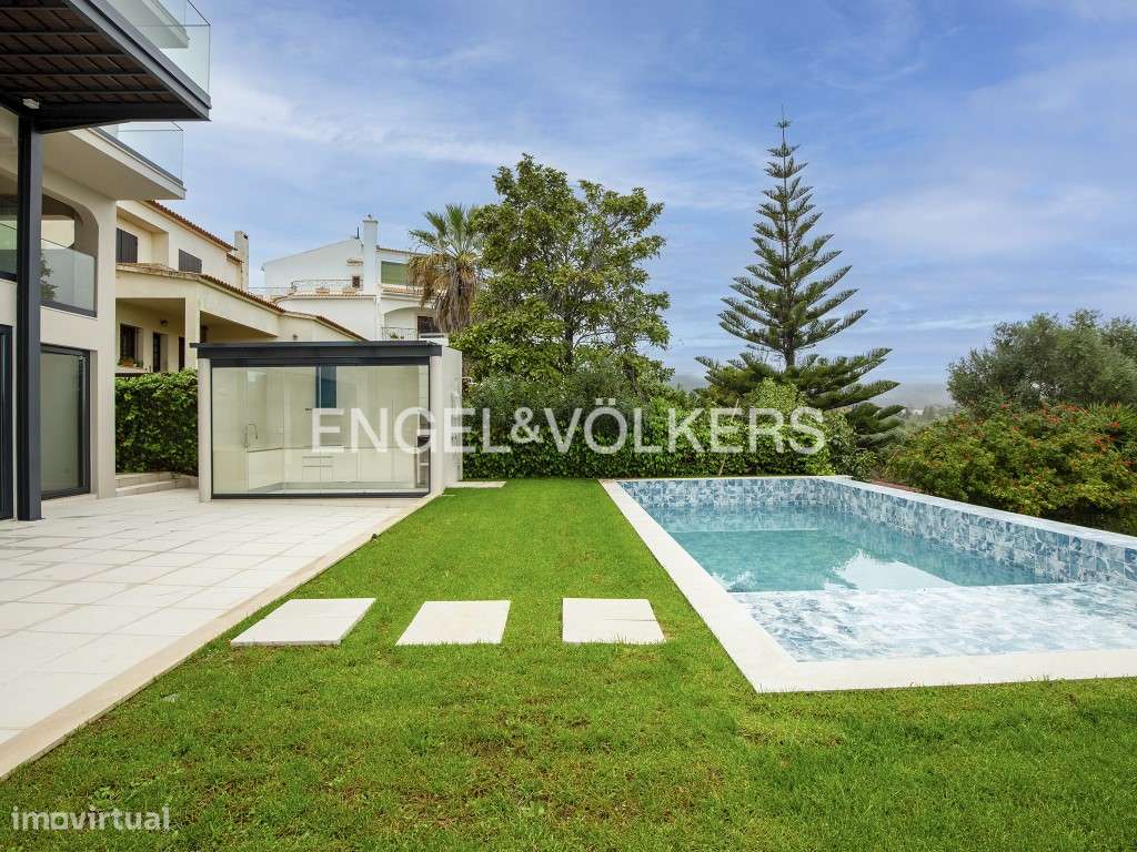 Moradia T7 com piscina em Setúbal - Grande imagem: 3/33