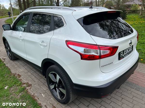 Nissan Qashqai 1.2 DIG-T N-Tec - 30