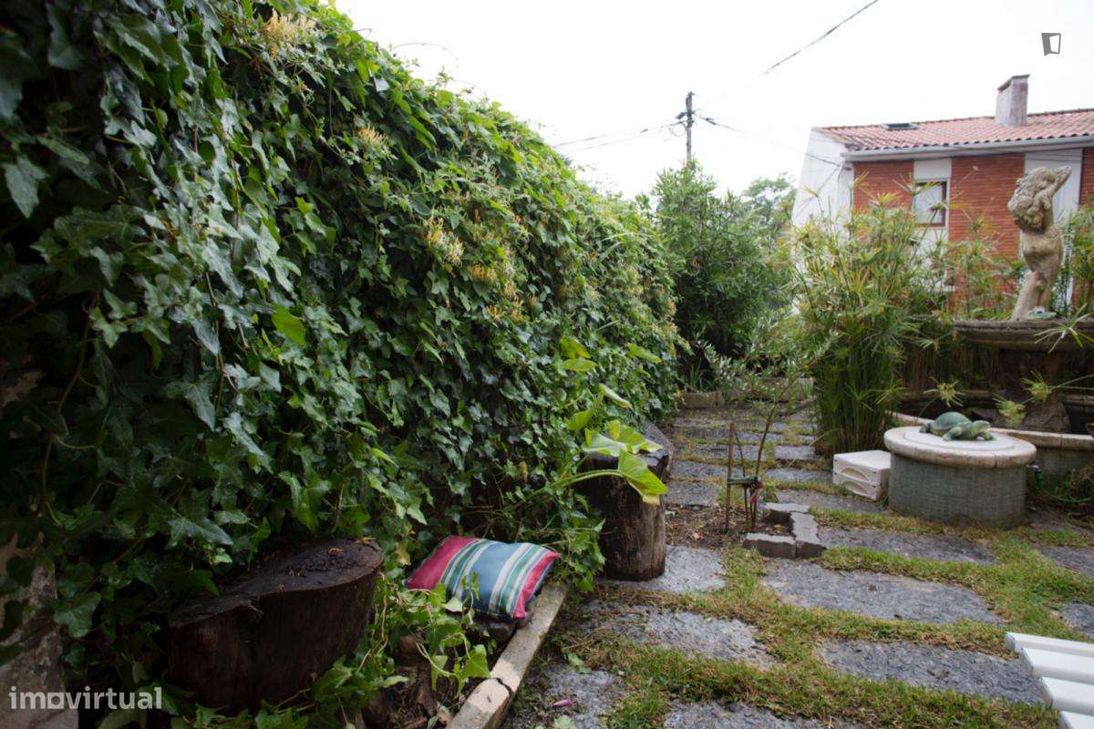 Quarto - localizado em Oeiras Lisbon - Grande imagem: 4/10