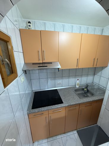 Ap cu 2 camere decomandat, et. 2/4, garaj, centrala termica, Bucovina!-6